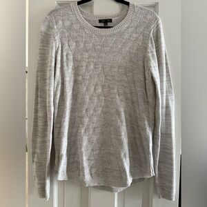 Lety & Me Women’s Sweater
Size Medium
